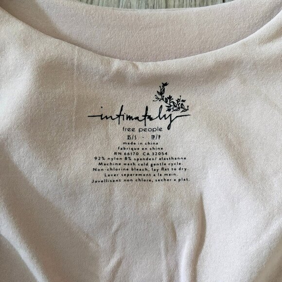 Intimately Free People Clean Lines Cami Nude Cropped Seamless Womens Tank XS/S - Picture 4 of 10